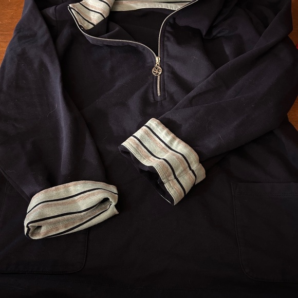 Susan Graver Weekend Sweatshirt - Picture 1 of 10